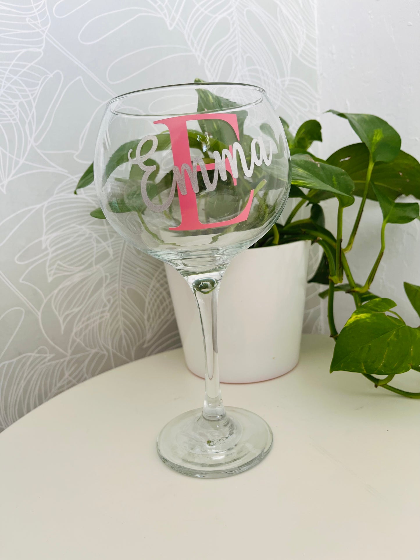 Gin glass