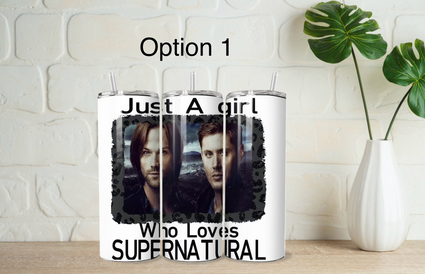 Supernatural tumbler with straw