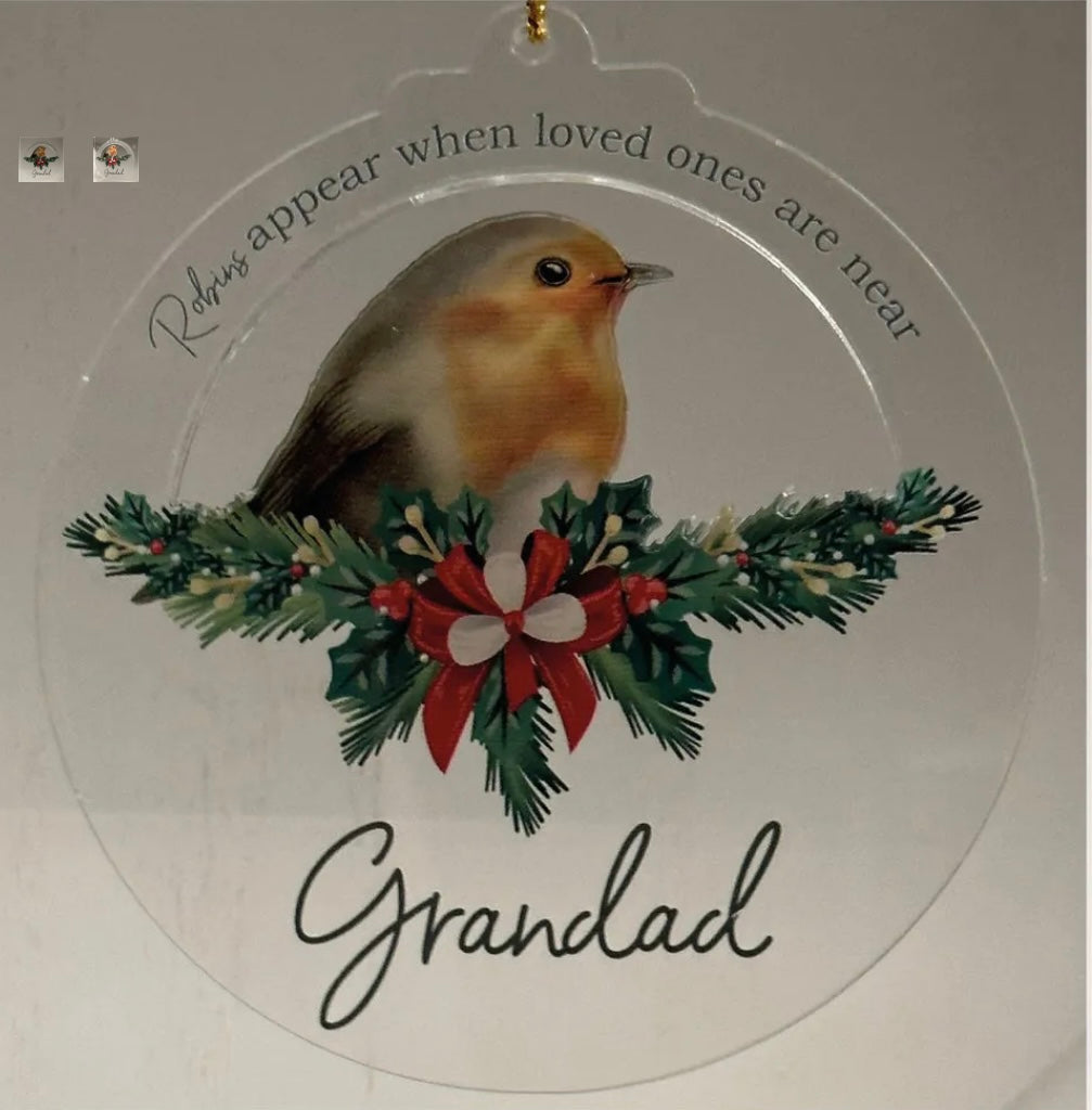 Robins appear bauble